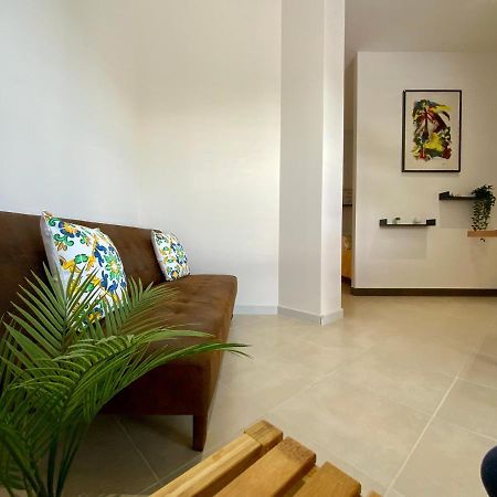 “Bedda Mattri” Dimora Siciliana Apartment อาโวลา ภายนอก รูปภาพ