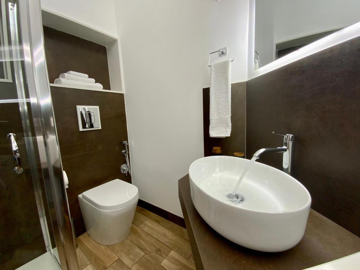 “Bedda Mattri” Dimora Siciliana Apartment อาโวลา ภายนอก รูปภาพ