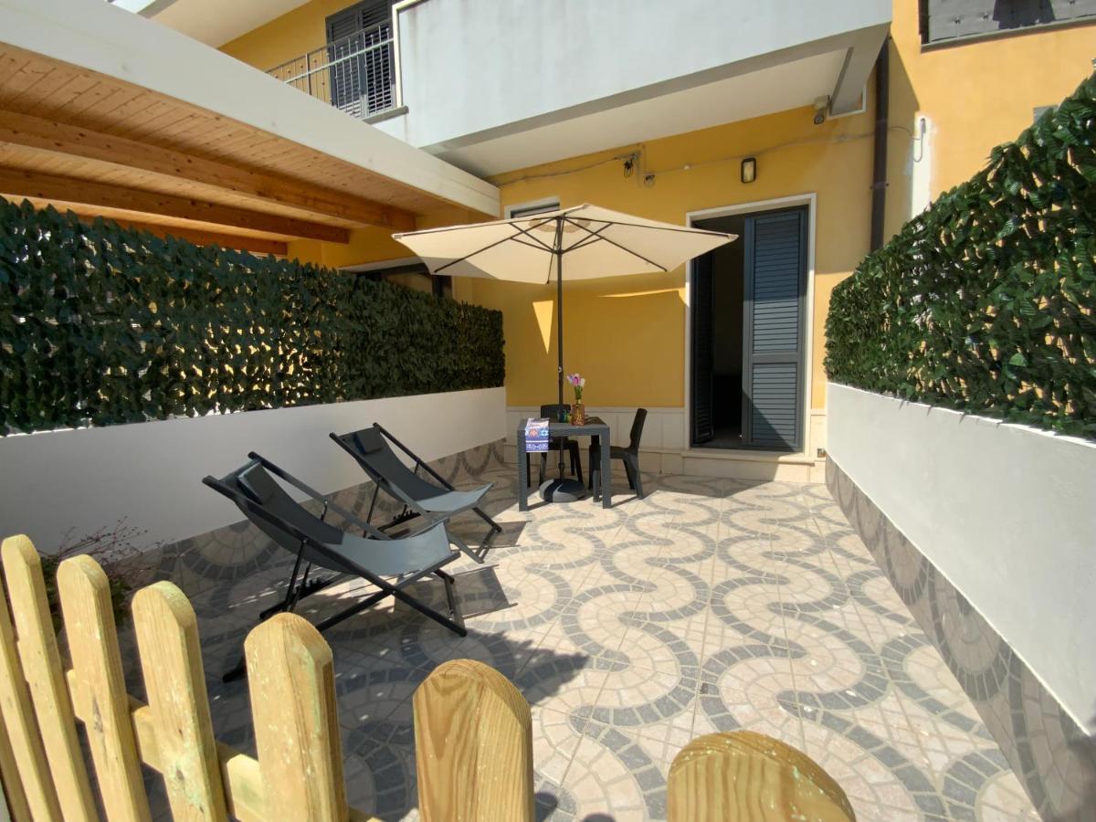 “Bedda Mattri” Dimora Siciliana Apartment อาโวลา ภายนอก รูปภาพ