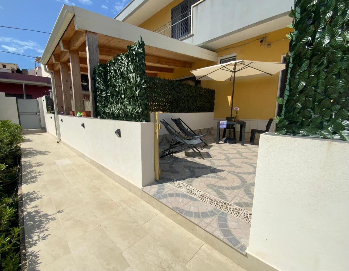 “Bedda Mattri” Dimora Siciliana Apartment อาโวลา ภายนอก รูปภาพ